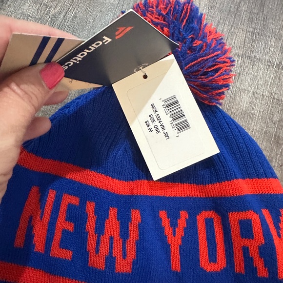 NY Islanders Boys Bundle Hat NWT 1/4 Zip size Youth XL - Picture 2 of 6